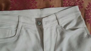 Chic White Jeans (only one time wearing)
