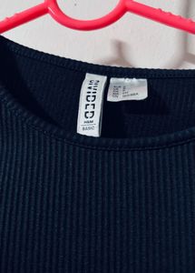 Black Ribbed Top Strictly XS