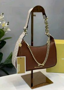 Micheal kors slingbags