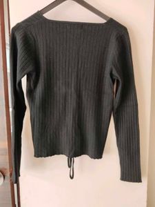 Ribbed V-Neck Tie-Up Top