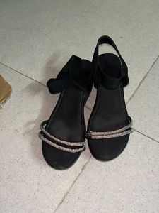 girls  Black Flat Sandals