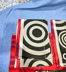 Designer Bed Sheet Set with Pillow Covers