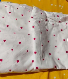 Cute Heart Pattern Bed Sheet