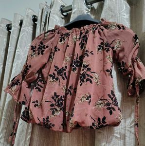 Floral Off-Shoulder Blouse