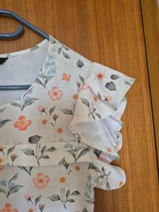 Cute Floral Print Flutter Sleeve Dress