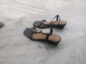 black with golden chain sandal
