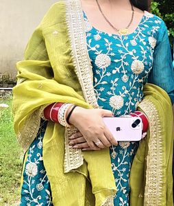 Designer Suit Set With Heavy Back Design
