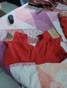 Beautiful ❤️ Saree With Blouse Paticot
