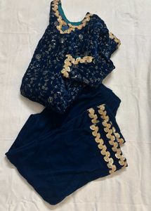 Embroidered Premium Velvet Kurta Set