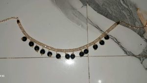 Elegant Black Bead Gold Dangle Earrings and neckla