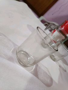 GLASS JUG SET...