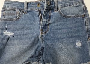 Gap Denim Shorts 7yrs (buy For 4-6 Yrs)