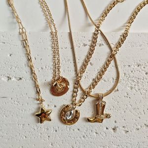 Chic Gold Star Pendant Necklace