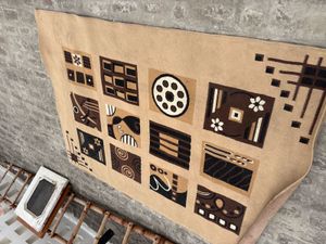 CARPET / RUG - Unique Abstract Patterned