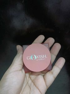 Glowwish by Huda Beauty Blush