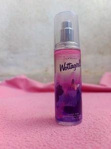 Layer Wottagirl! Amber Kiss Body Mist