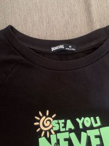 Graphic Crop T-Shirt