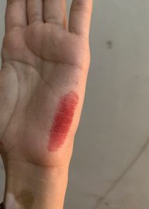 Colors Queen Lipstick - Luscious Lips