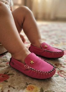 Cute Pink Star Moccasins for Girls