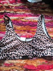 Stylish Leopard Print Bikini Top