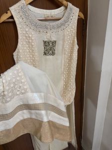 Heavy Embroidered Zari Work Kurta