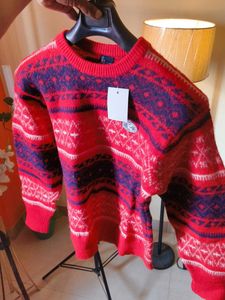 Brand New Korean Stylish Red Patterned Sweater