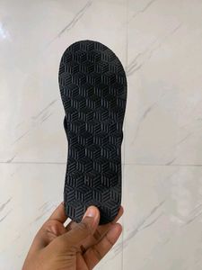 Yoho Black Flip Flops - Casual Comfort