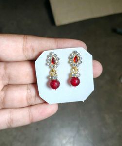 Elegant Gold Tone Earring Set