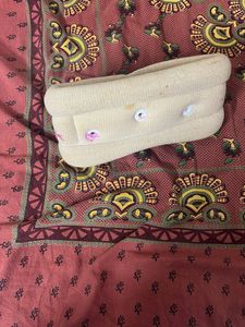 Neck band