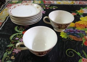 Dining Table Crockery
