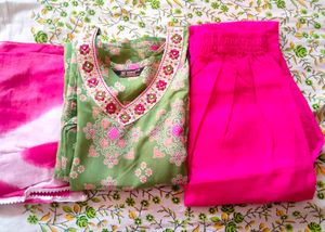 New With Tag Xxl Size Kurta Set.