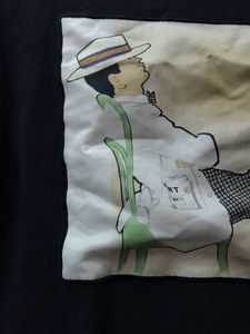 Unique Graphic Print Tee