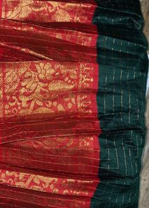 Dhavani set traditional, Red &amp; green checked