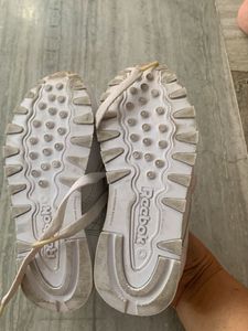 Reebok Classic White Sneakers unisex