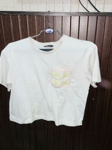 White Cropped T-Shirt with Crochet Pocket