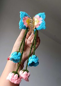 Crochet Flower Claw Clip