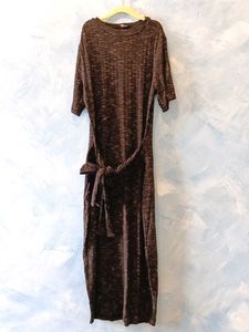 Knit Maxi Dress with Tie Waist
