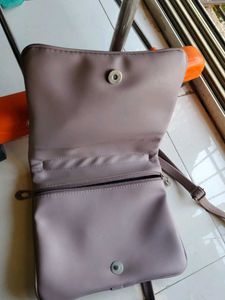 Nice And Waterproof Sling Bag