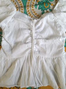 White Ruched Top (XS)