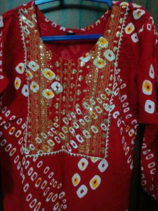 women kurtas &amp; jens
