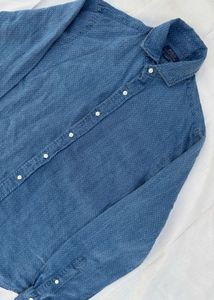 Ralph Lauren Men's Blue Dotted Button-Up Shirt