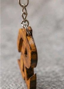 Wooden Alphabet 'R' Keychain