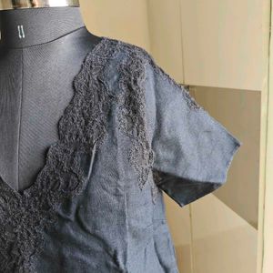 Black linen top