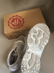 Roadster Men's Casual Sneakers