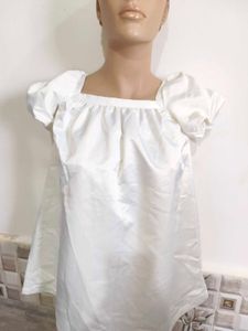 Chic White Puff Sleeve Square Neck Top