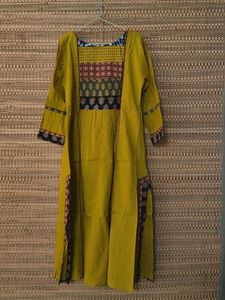 gamthi gujrati suit