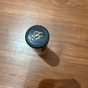 Too faced born this way concealer