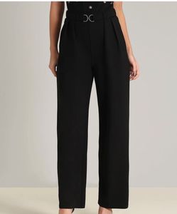 Chic Black Wide-Legged Pants