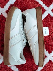 Women Stylish Cream Sneakers