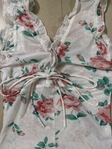 Floral Print Ruffle Tie-Front Top
